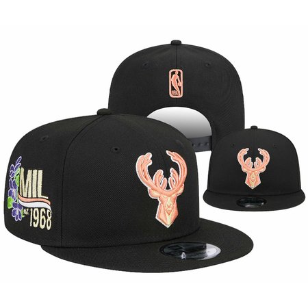 Milwaukee Bucks Snapback Hat